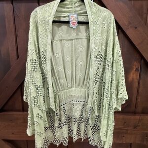 Johnny Was Embroidered Sage Green Kimono